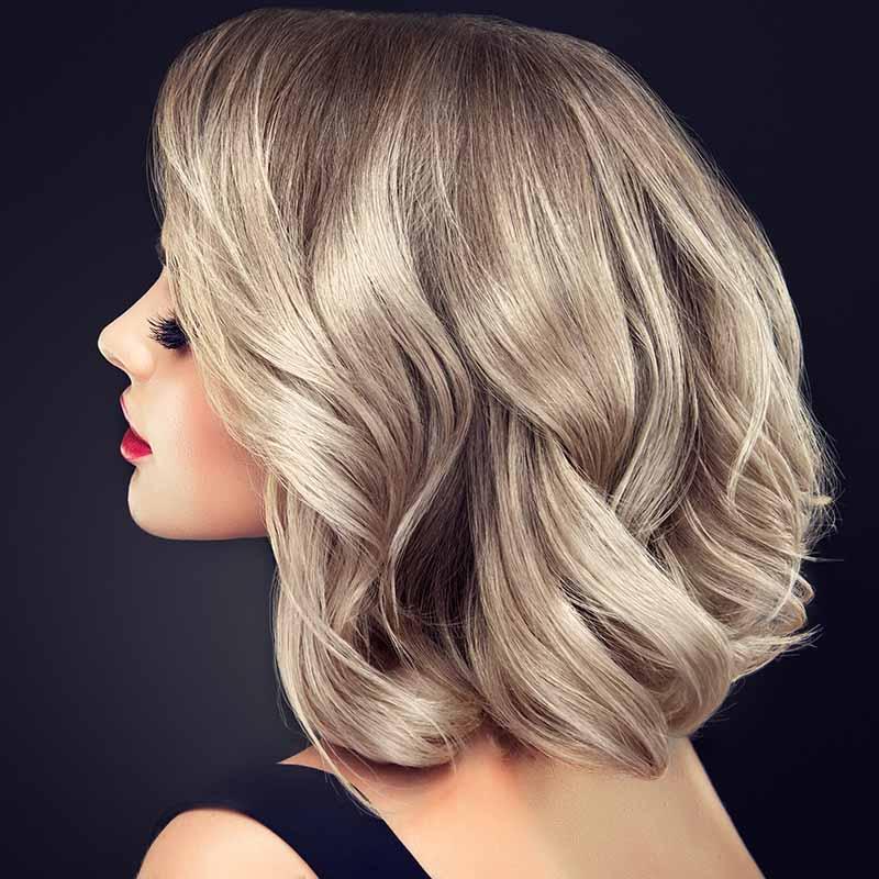 Farbowanie włosów na blond