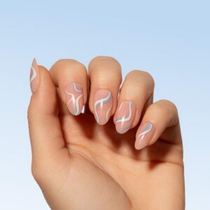 Czy przy porodzie można mieć pomalowane paznokcie? Oto, co warto wiedzieć