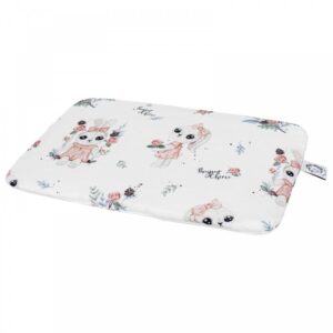 Szyjemy z miłością: jak uszyć poduszkę dla niemowlaka krok po kroku