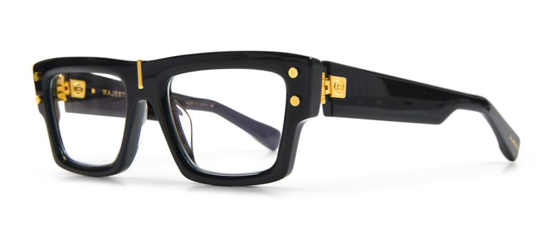 Odkryj sekret olśniewających fryzur z lakierem do włosów Balmain