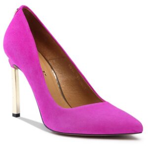 Perfekcyjne połączenia: jaki kolor butów pasuje do sukienki fuksja?