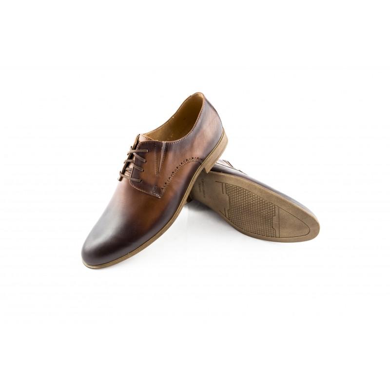 Stylowe buty dla osób z grubymi kostkami – jak dobrać te idealne?